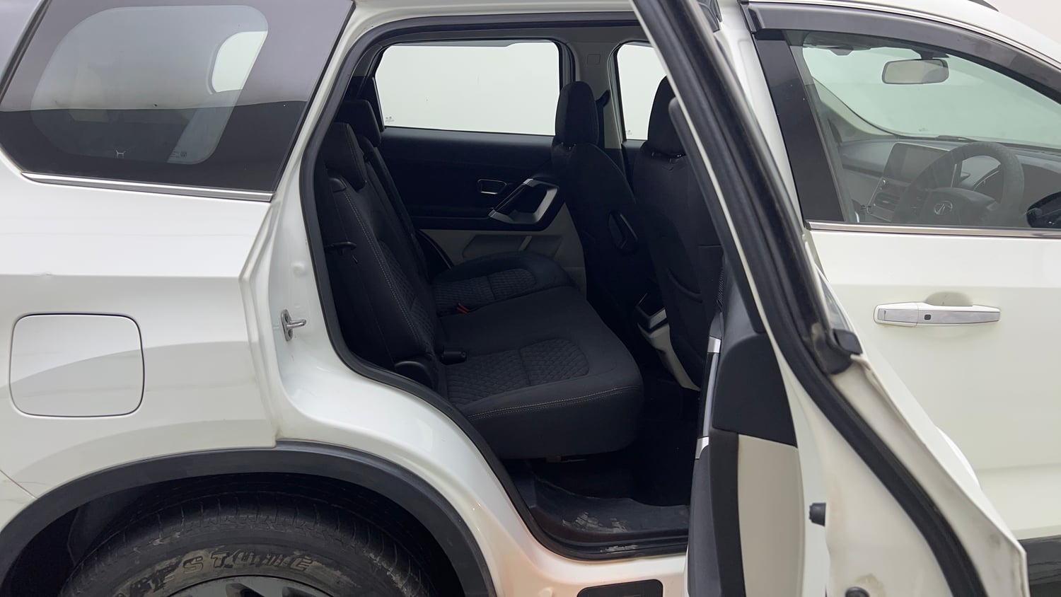 Used 2022 Tata Safari XTA Plus Diesel Automatic interior RIGHT SIDE REAR DOOR CABIN VIEW