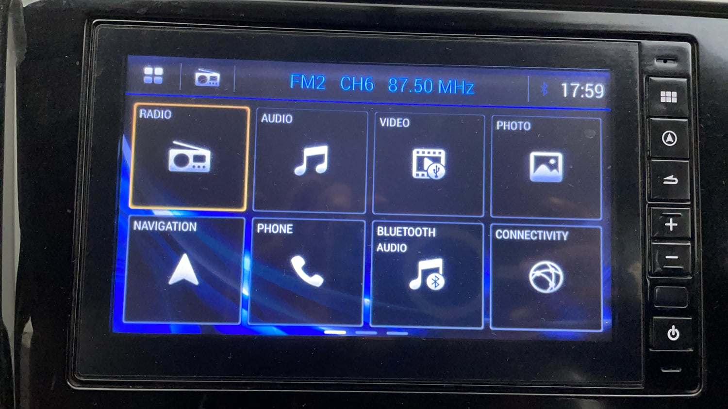 Used 2019 Honda Jazz VX CVT Petrol Petrol Automatic top_features Integrated (in-dash) music system