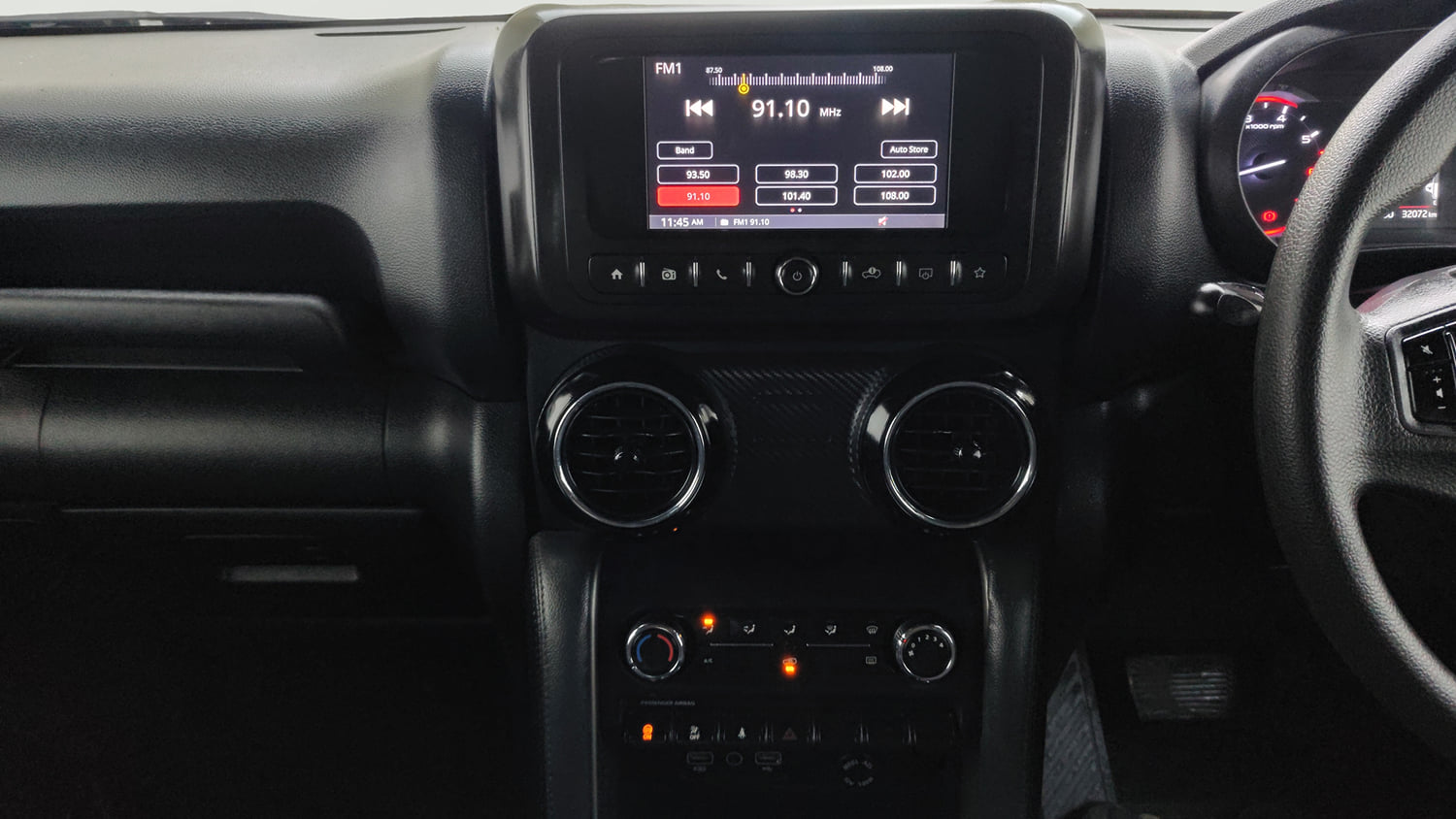 Used 2020 mahindra Thar LX Hard Top Petrol AT 4WD Petrol Automatic interior MUSIC SYSTEM & AC CONTROL VIEW