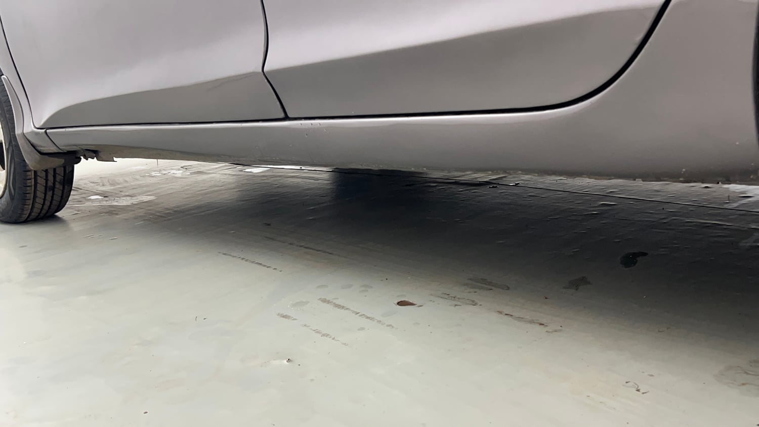 Used 2016 Honda City V Petrol Manual dents MINOR DENT