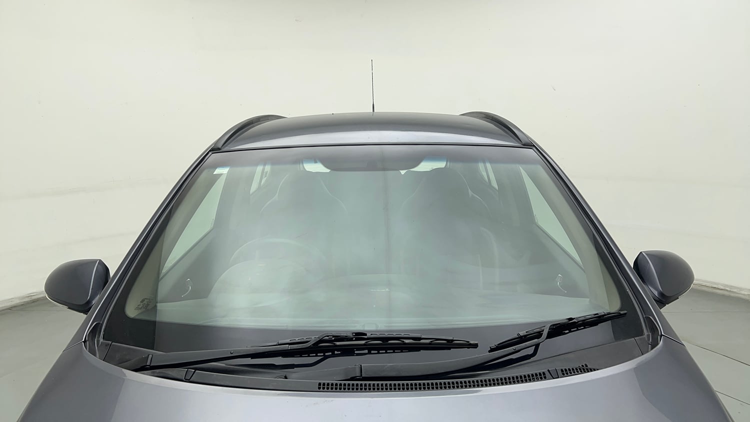 Used 2018 Hyundai Grand i10 Sportz 1.2 Kappa VTVT CNG (Outside Fitted) Cng Manual exterior FRONT WINDSHIELD VIEW