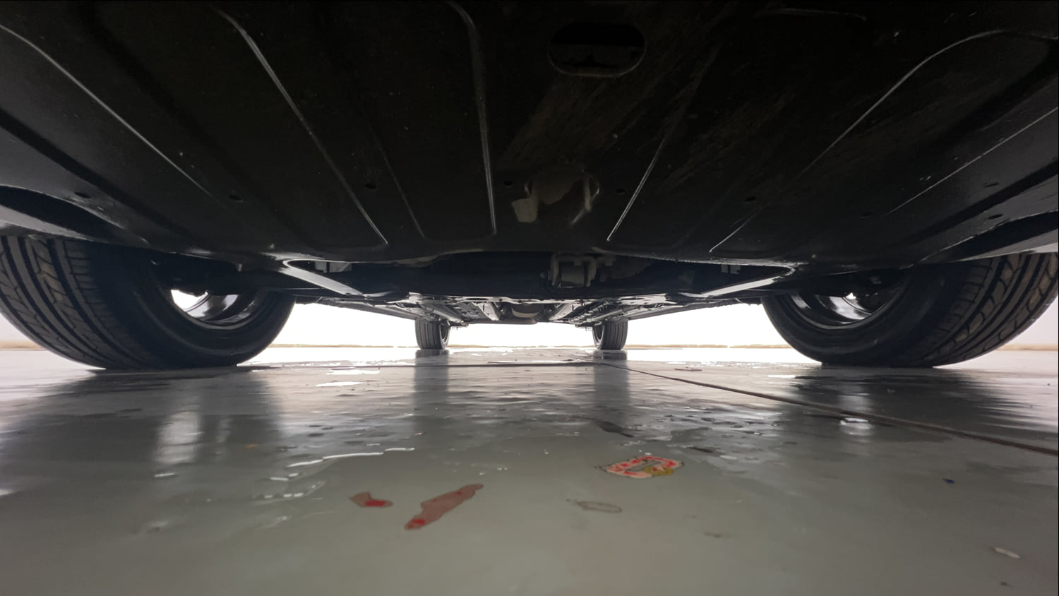 Used 2019 Hyundai Verna SX 1.6 VTVT Petrol Manual extra FRONT LEFT UNDERBODY VIEW