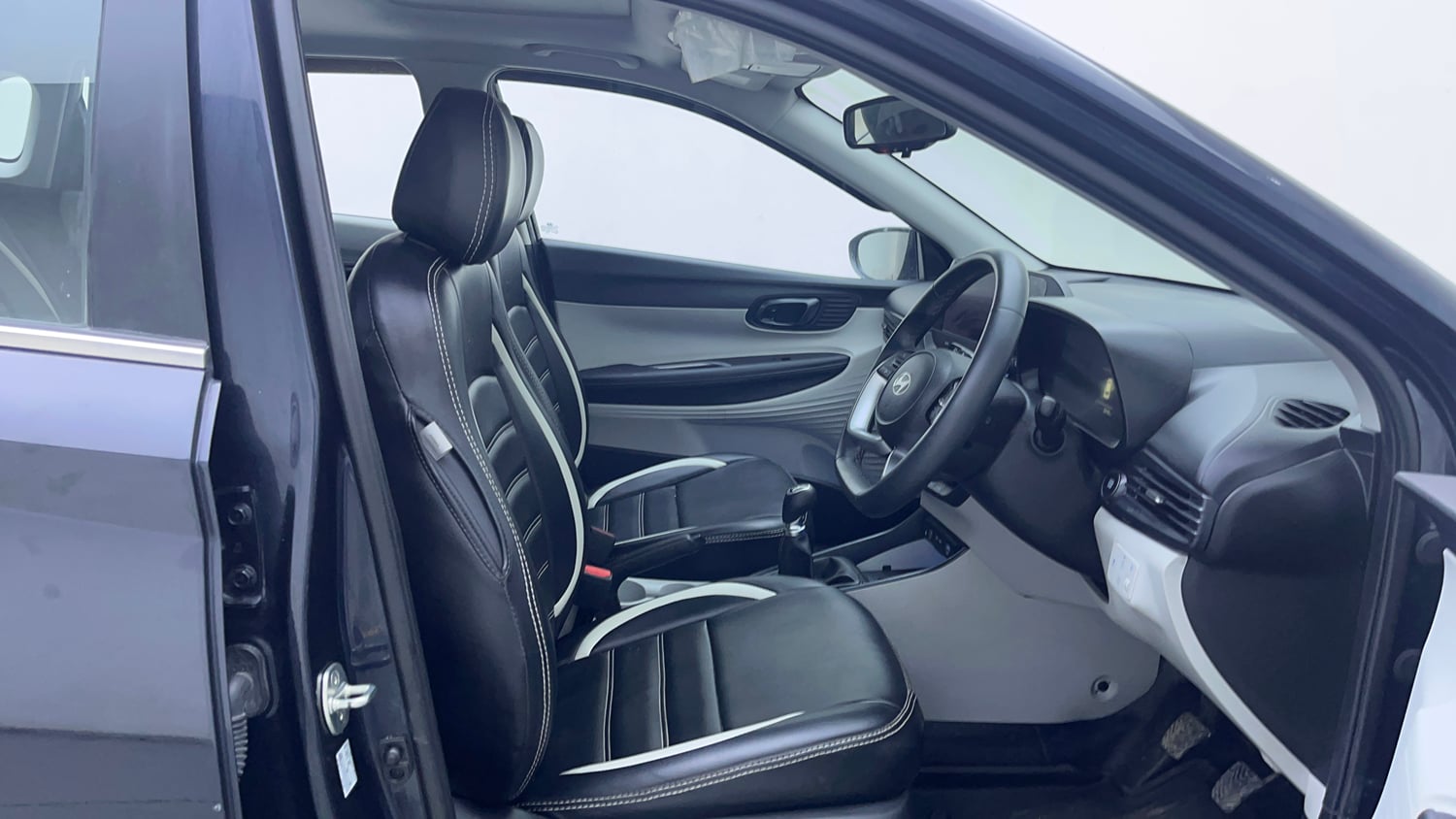 Used 2024 Hyundai New i20 Asta (O) 1.2 MT Petrol Manual interior RIGHT SIDE FRONT DOOR CABIN VIEW