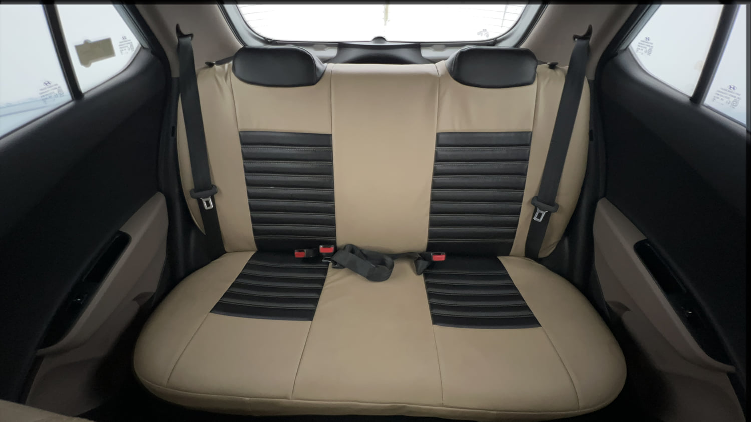 Used 2016 Hyundai Grand i10 Sportz 1.2 Kappa VTVT Petrol Manual interior REAR SEAT CONDITION VIEW