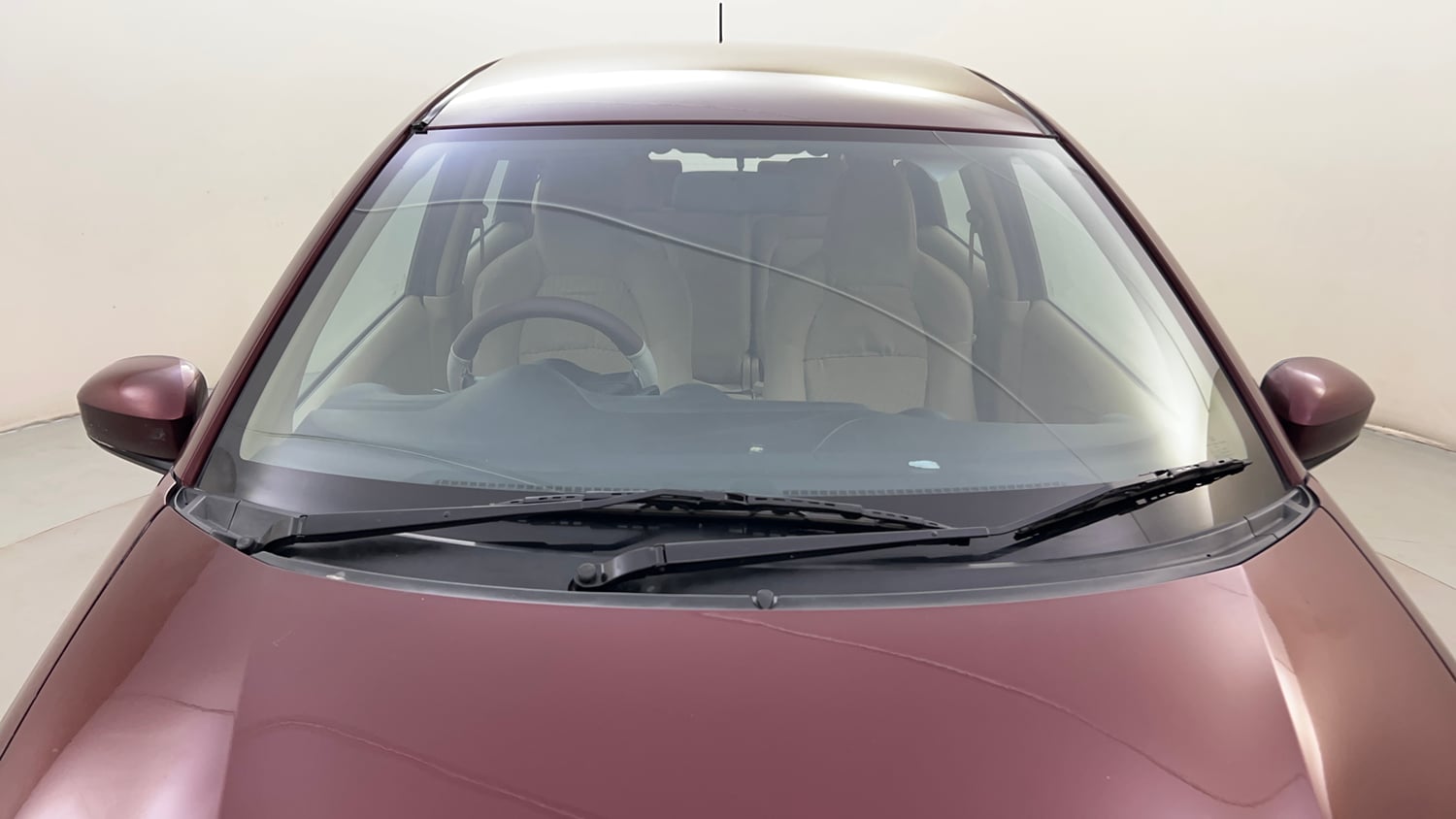 Used 2014 Honda Mobilio S Petrol Petrol Manual exterior FRONT WINDSHIELD VIEW