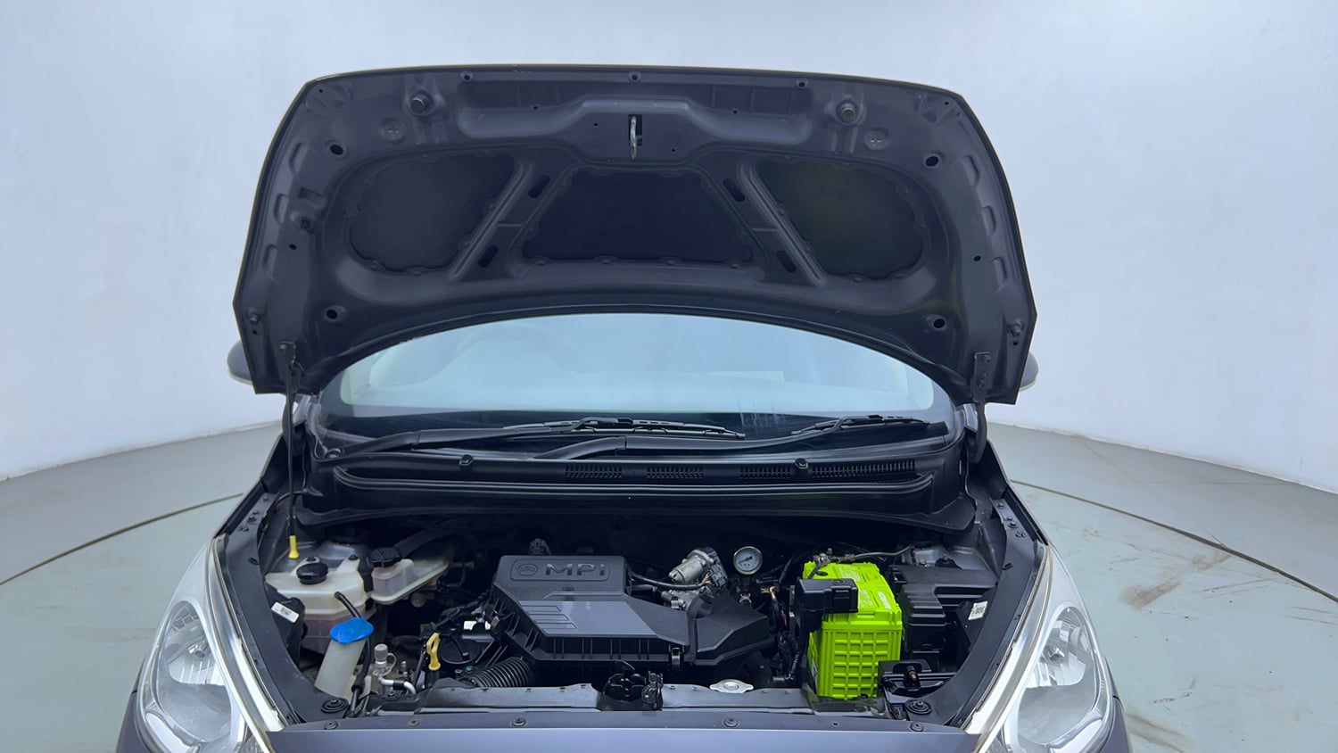 Used 2019 Hyundai Santro Sportz CNG Cng Manual engine ENGINE & BONNET OPEN FRONT VIEW