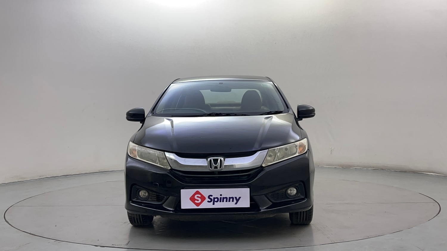 Used 2014 Honda City SV Diesel Diesel Manual exterior FRONT VIEW