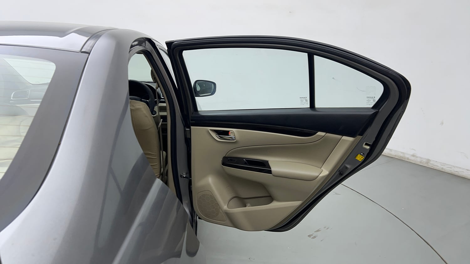 Used 2017 Maruti Suzuki Ciaz Zeta 1.4 MT Petrol Manual interior RIGHT REAR DOOR OPEN VIEW