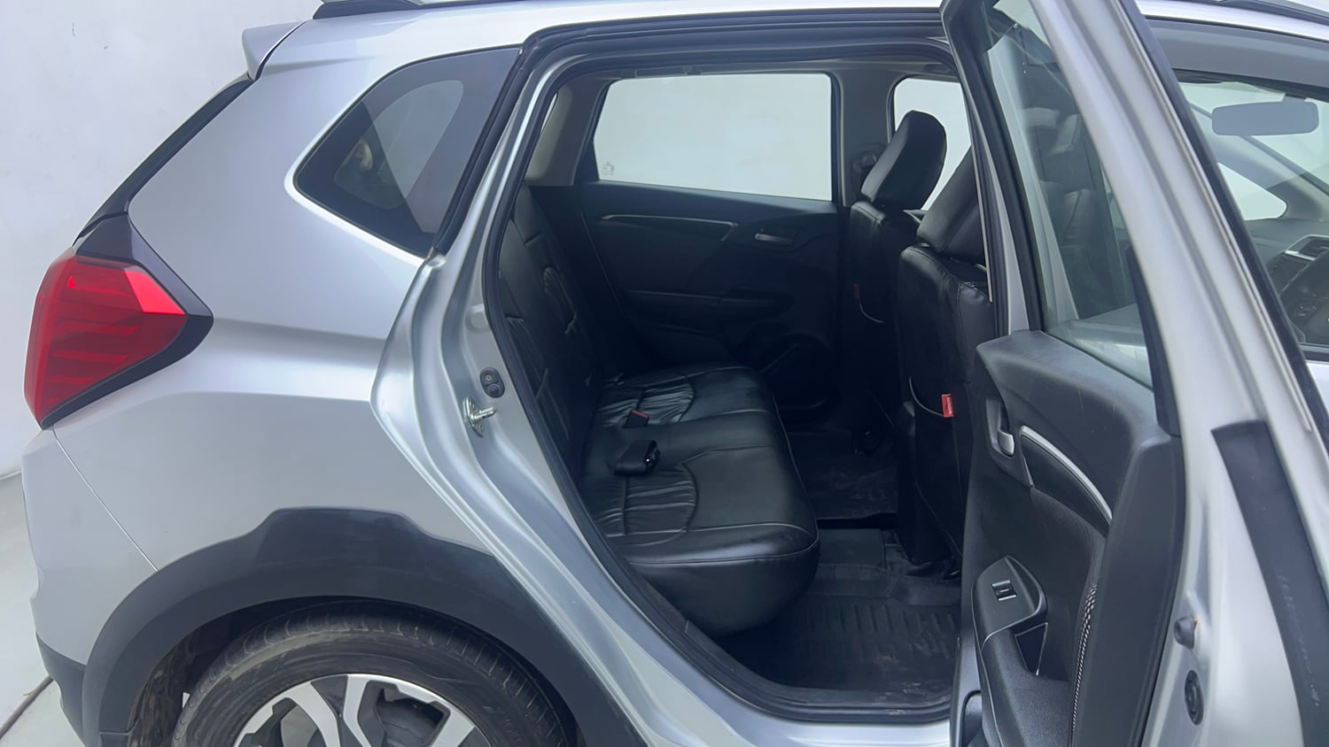 Used 2017 Honda WR-V VX MT Petrol Petrol Manual interior RIGHT SIDE REAR DOOR CABIN VIEW