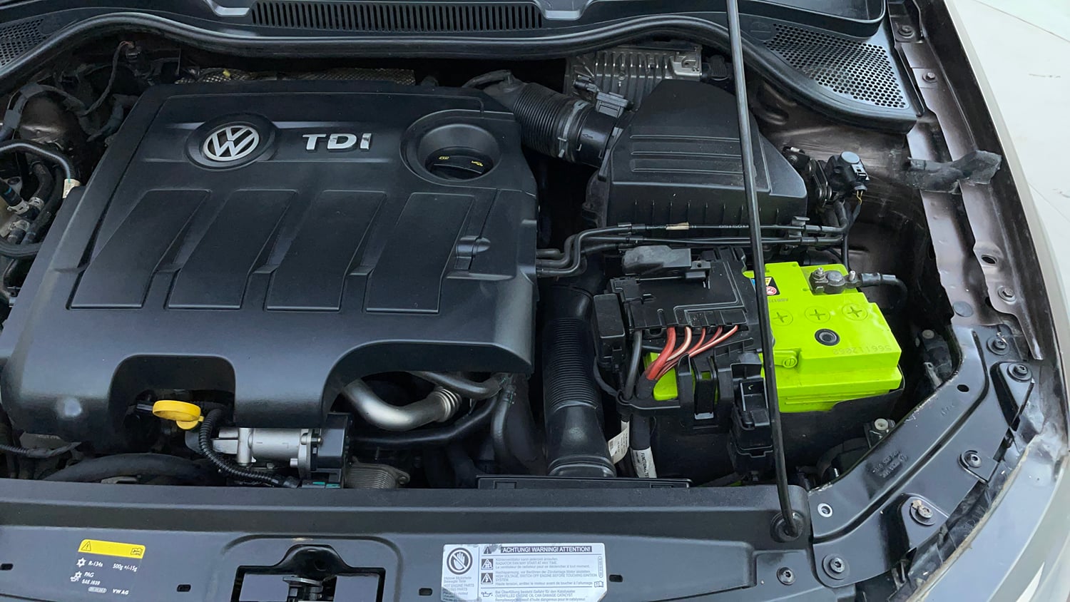 Used 2018 Volkswagen Ameo Highline 1.5L AT Diesel Automatic engine ENGINE LEFT SIDE VIEW