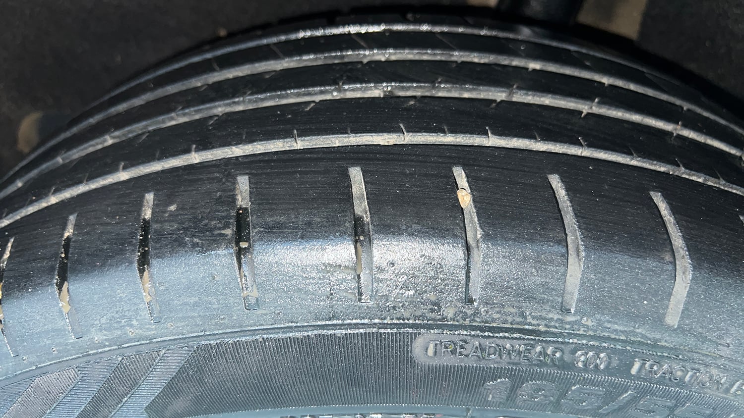 Used 2021 Maruti Suzuki Baleno Zeta Petrol Manual tyres LEFT REAR TYRE TREAD VIEW