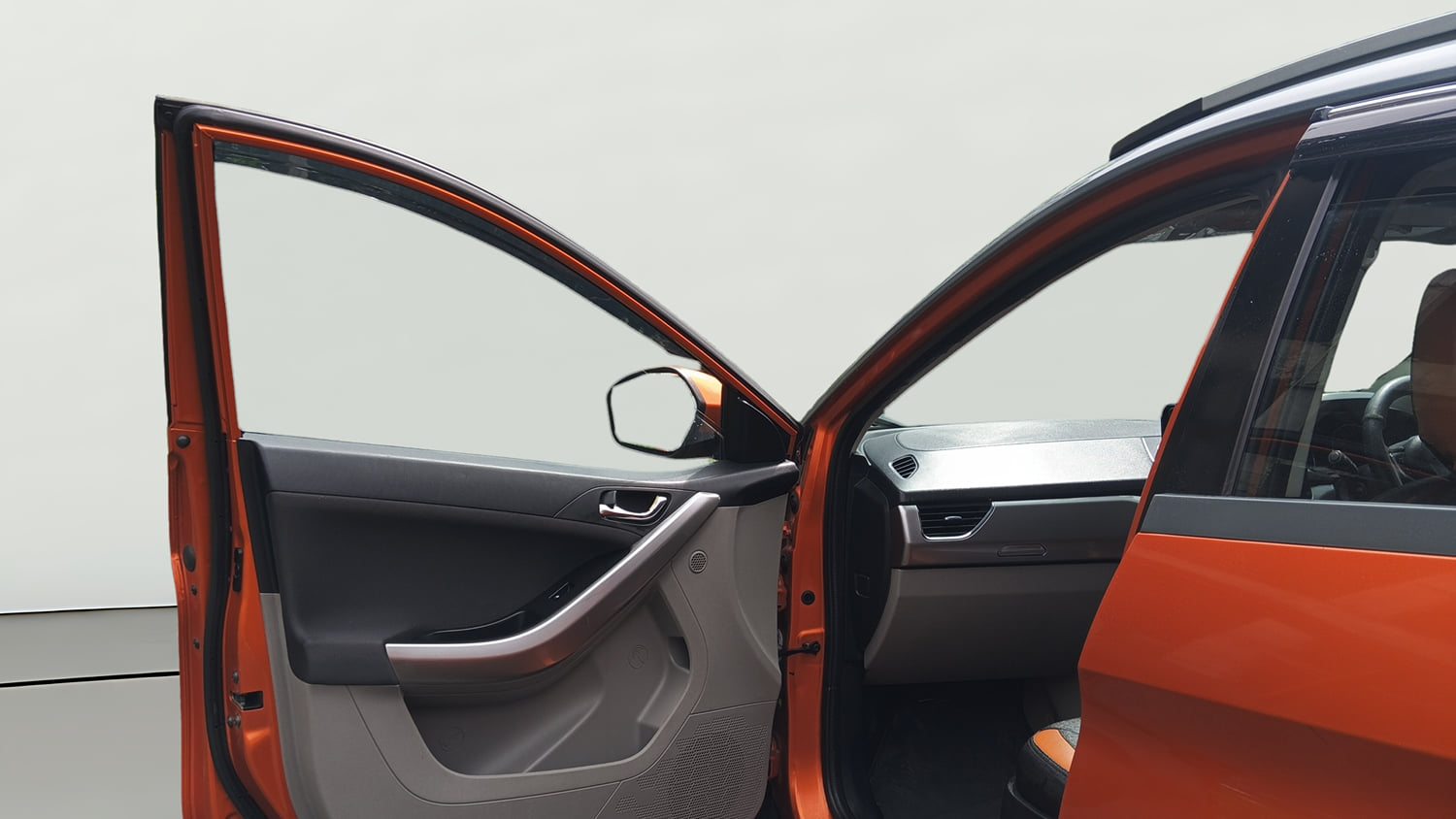 Used 2018 Tata Nexon XZ Plus Diesel Dual Tone Diesel Manual interior LEFT FRONT DOOR OPEN VIEW