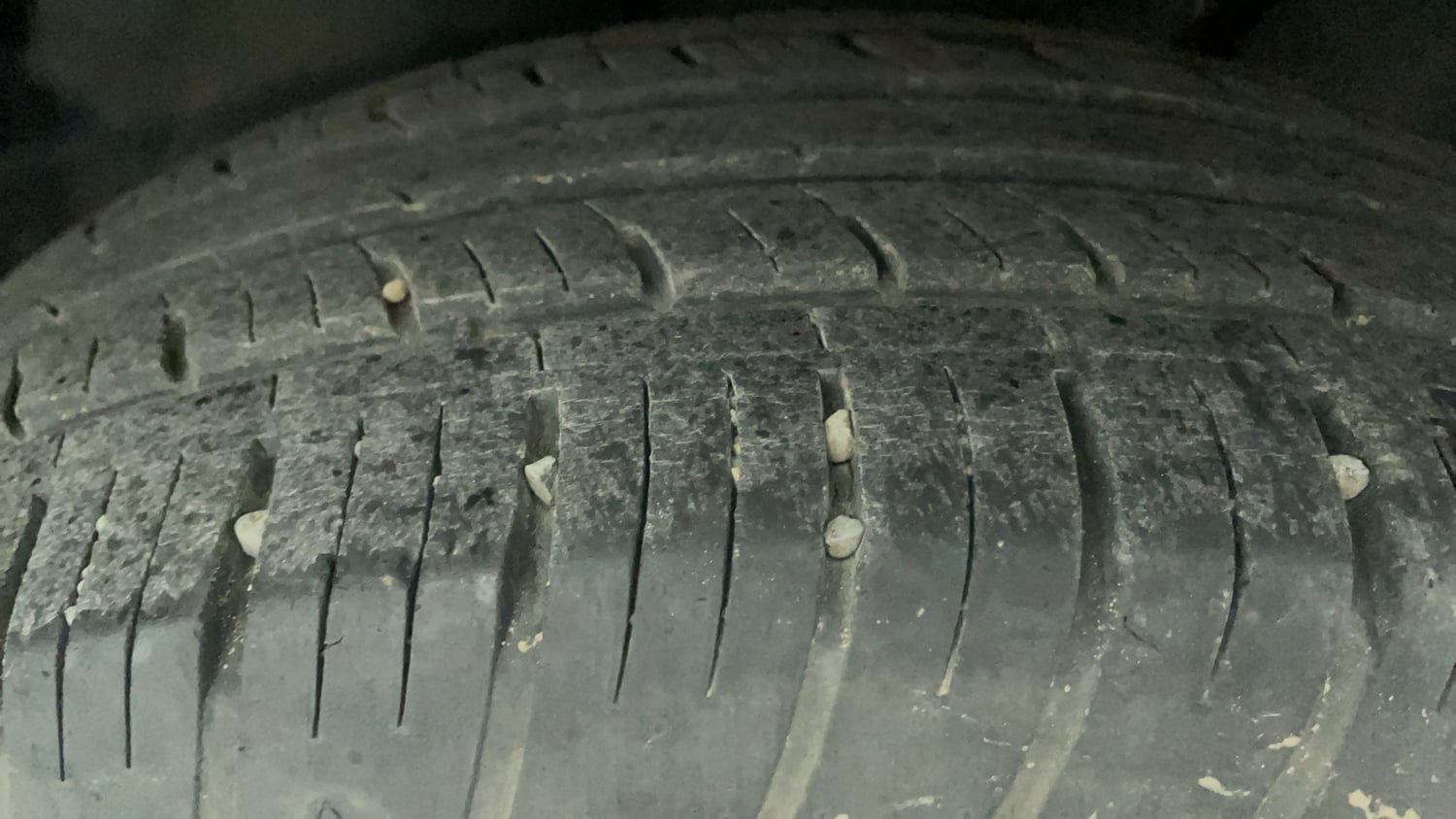 Used 2021 Tata Harrier XT Plus Dark Edition Diesel Manual tyres LEFT FRONT TYRE TREAD VIEW