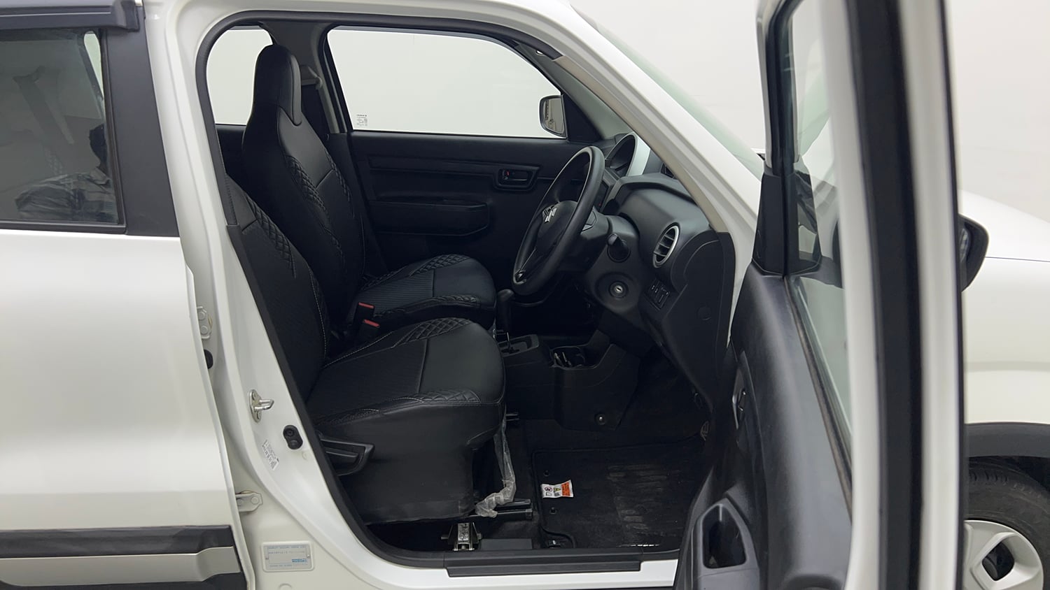 Used 2023 Maruti Suzuki S-Presso VXi Plus (O) AMT Petrol Automatic interior RIGHT SIDE FRONT DOOR CABIN VIEW