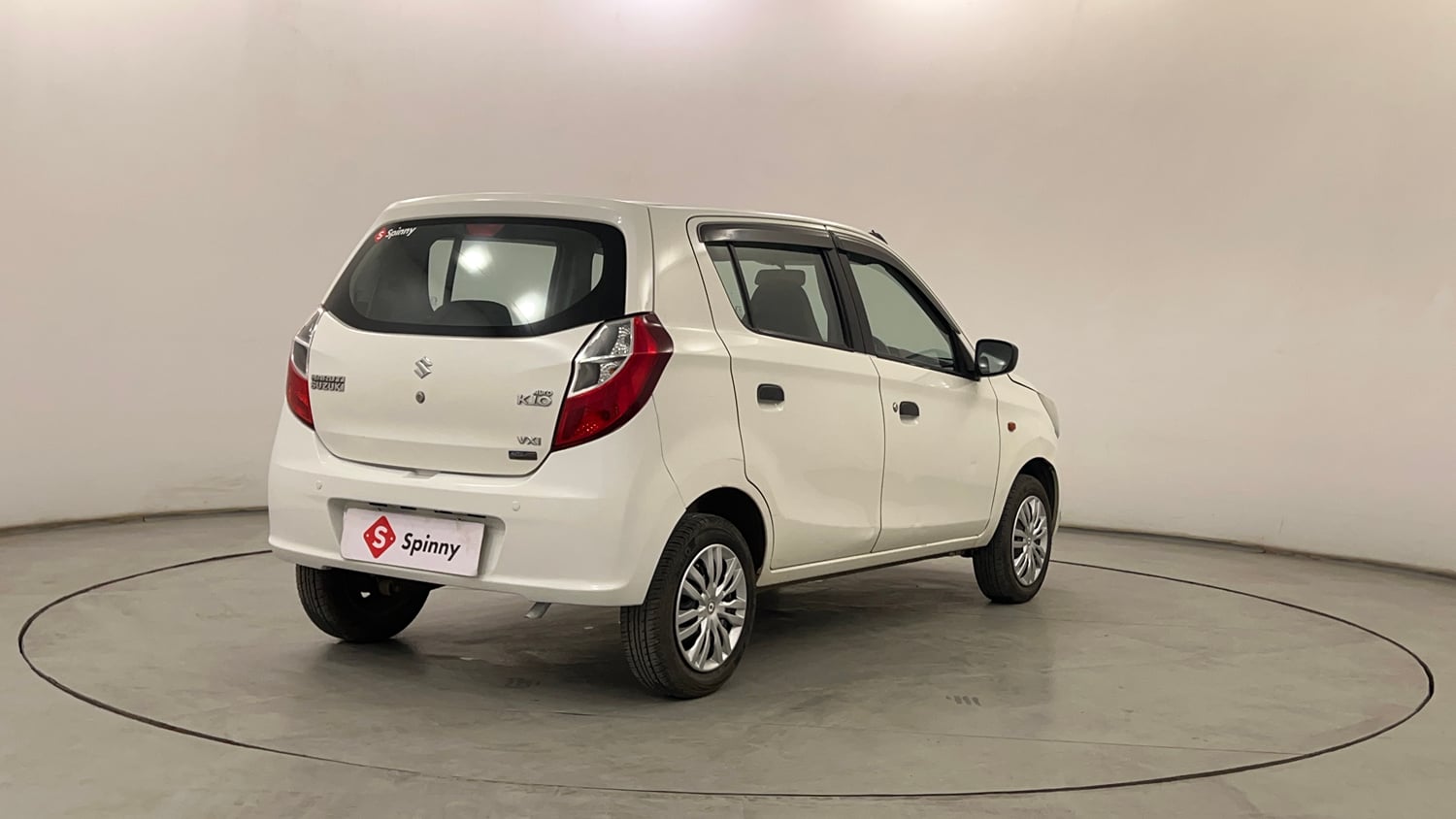Used 2016 Maruti Suzuki Alto K10 VXi AMT Petrol Automatic exterior RIGHT REAR CORNER VIEW