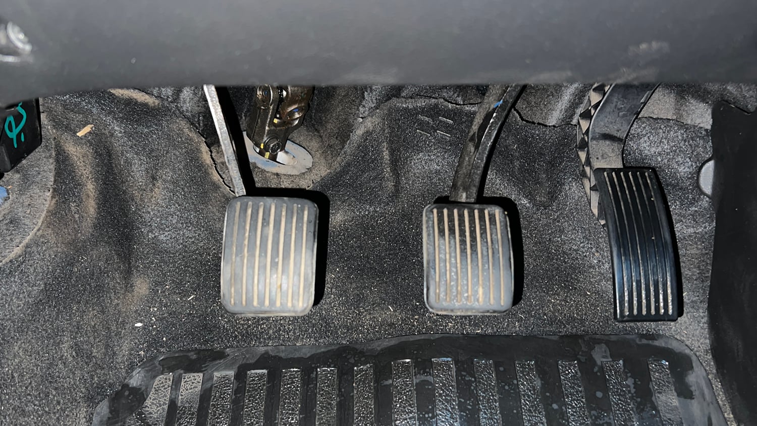 Used 2015 Hyundai Xcent S 1.2 (O) Petrol Manual interior PEDALS VIEW