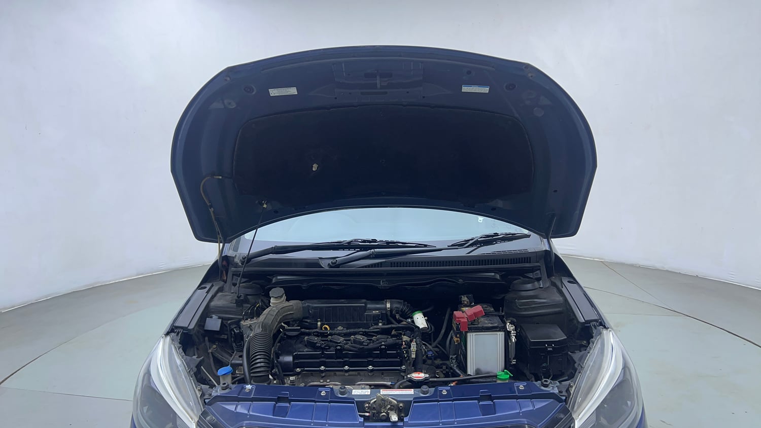 Used 2021 Maruti Suzuki Ciaz Zeta 1.5 AT Petrol Automatic engine ENGINE & BONNET OPEN FRONT VIEW