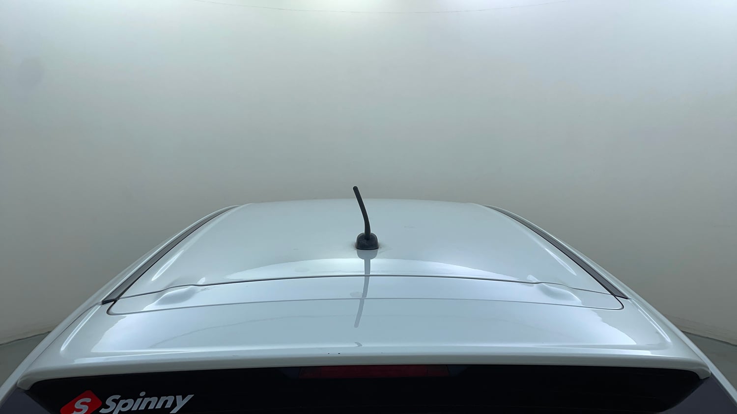 Used 2022 Maruti Suzuki Baleno Zeta MT Petrol Manual exterior EXTERIOR ROOF VIEW