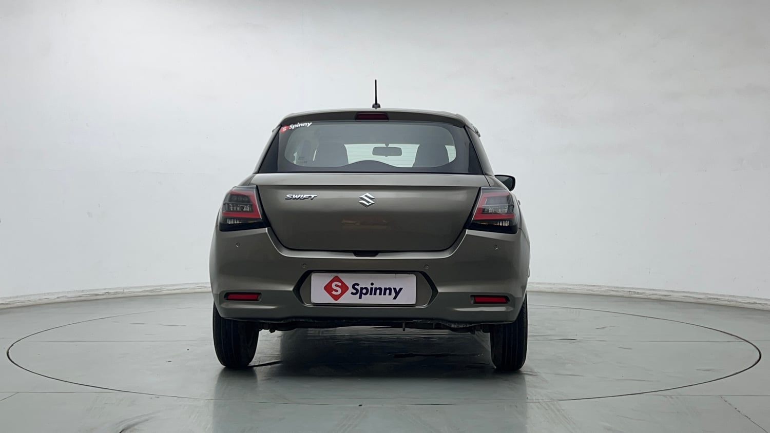 Used 2024 Maruti Suzuki Swift VXi (O) AMT Petrol Automatic exterior BACK VIEW