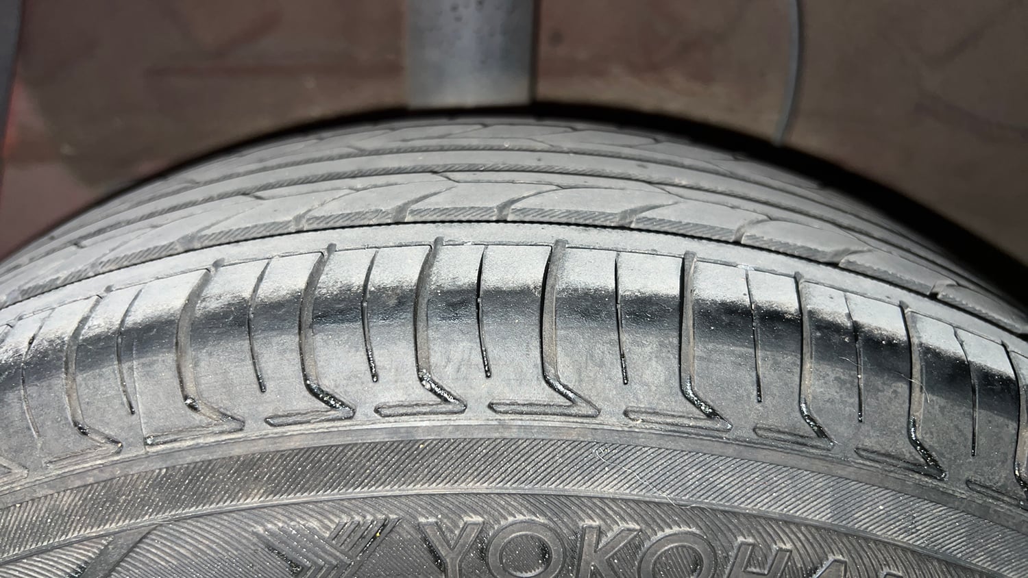 Used 2018 Hyundai Grand i10 Sportz 1.2 Kappa VTVT Petrol Manual tyres RIGHT REAR TYRE TREAD VIEW
