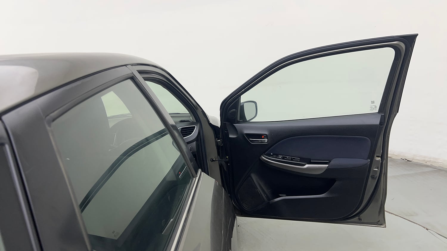Used 2021 Maruti Suzuki Baleno Zeta Petrol Manual interior RIGHT FRONT DOOR OPEN VIEW