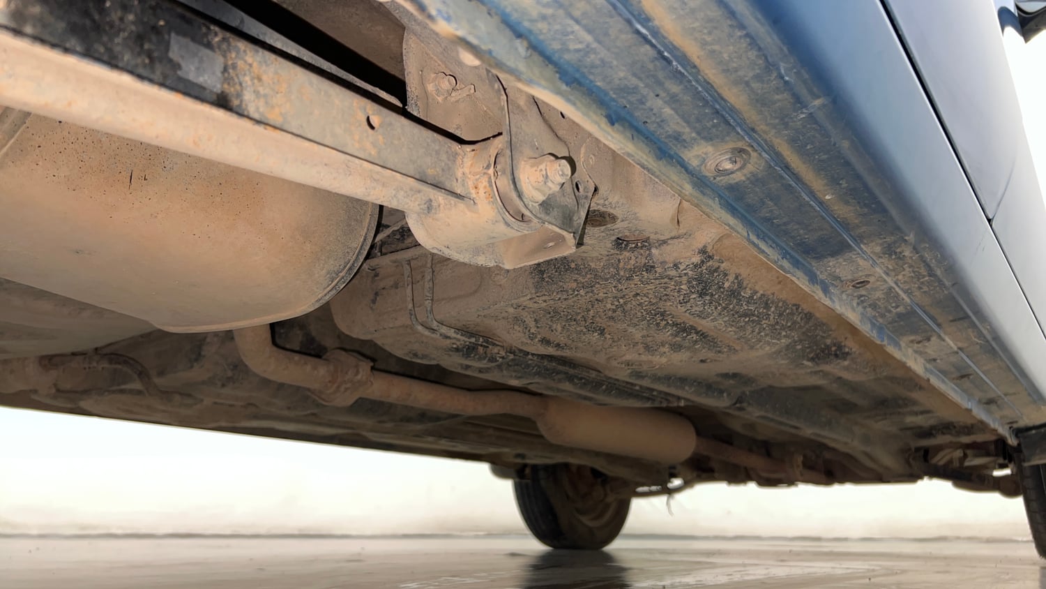 Used 2015 Maruti Suzuki Alto K10 VXi AMT Petrol Automatic extra REAR RIGHT UNDERBODY VIEW