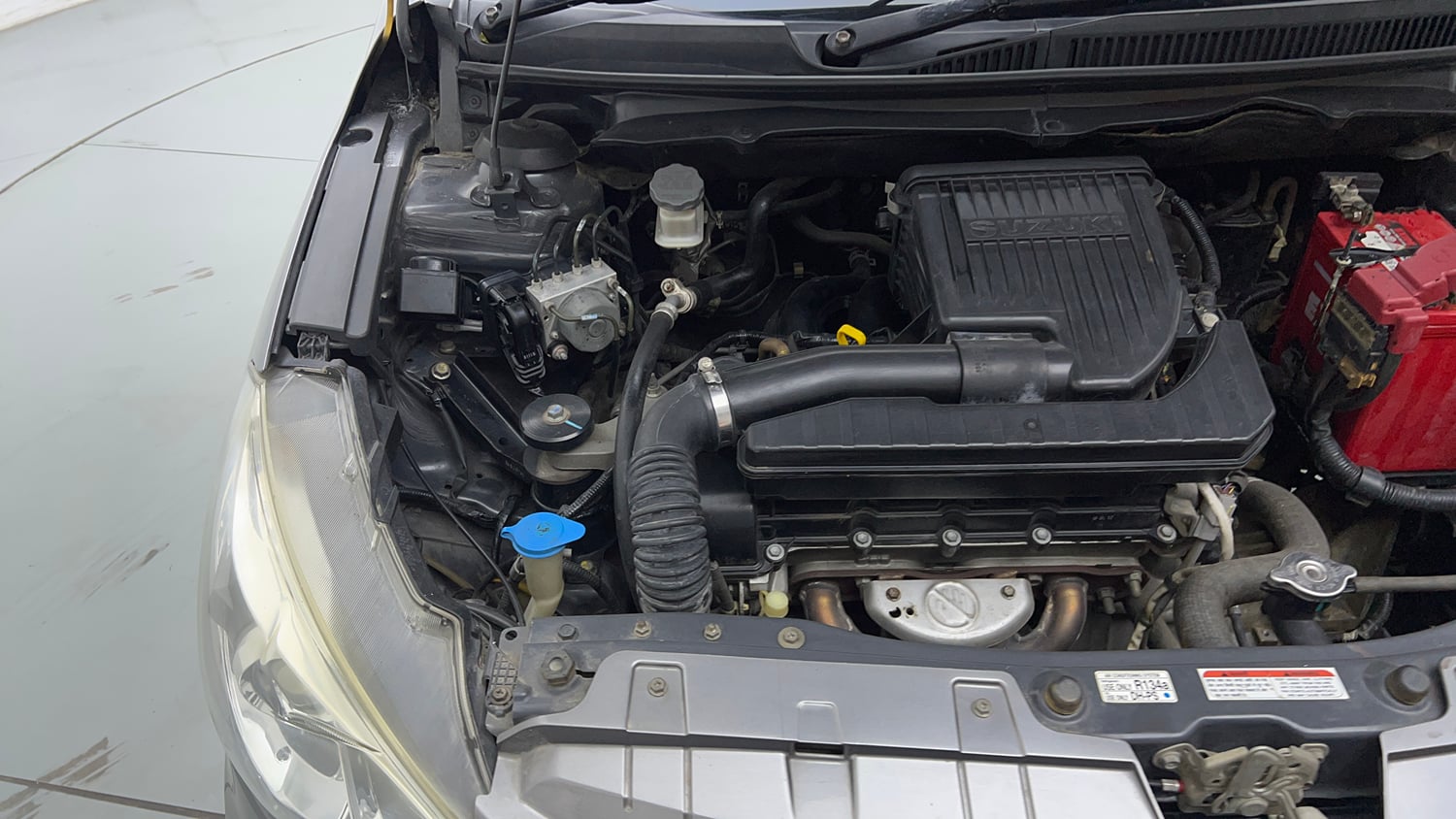 Used 2017 Maruti Suzuki Ciaz Zeta 1.4 MT Petrol Manual engine ENGINE RIGHT SIDE VIEW