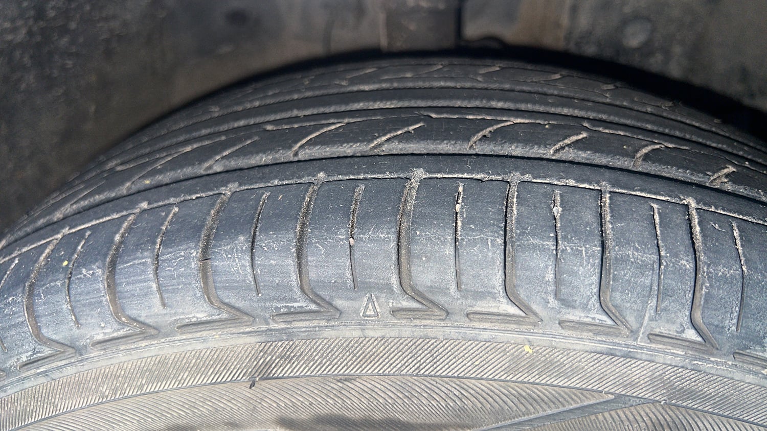 Used 2018 Honda Amaze 1.2 VX MT Petrol Petrol Manual tyres RIGHT FRONT TYRE TREAD VIEW
