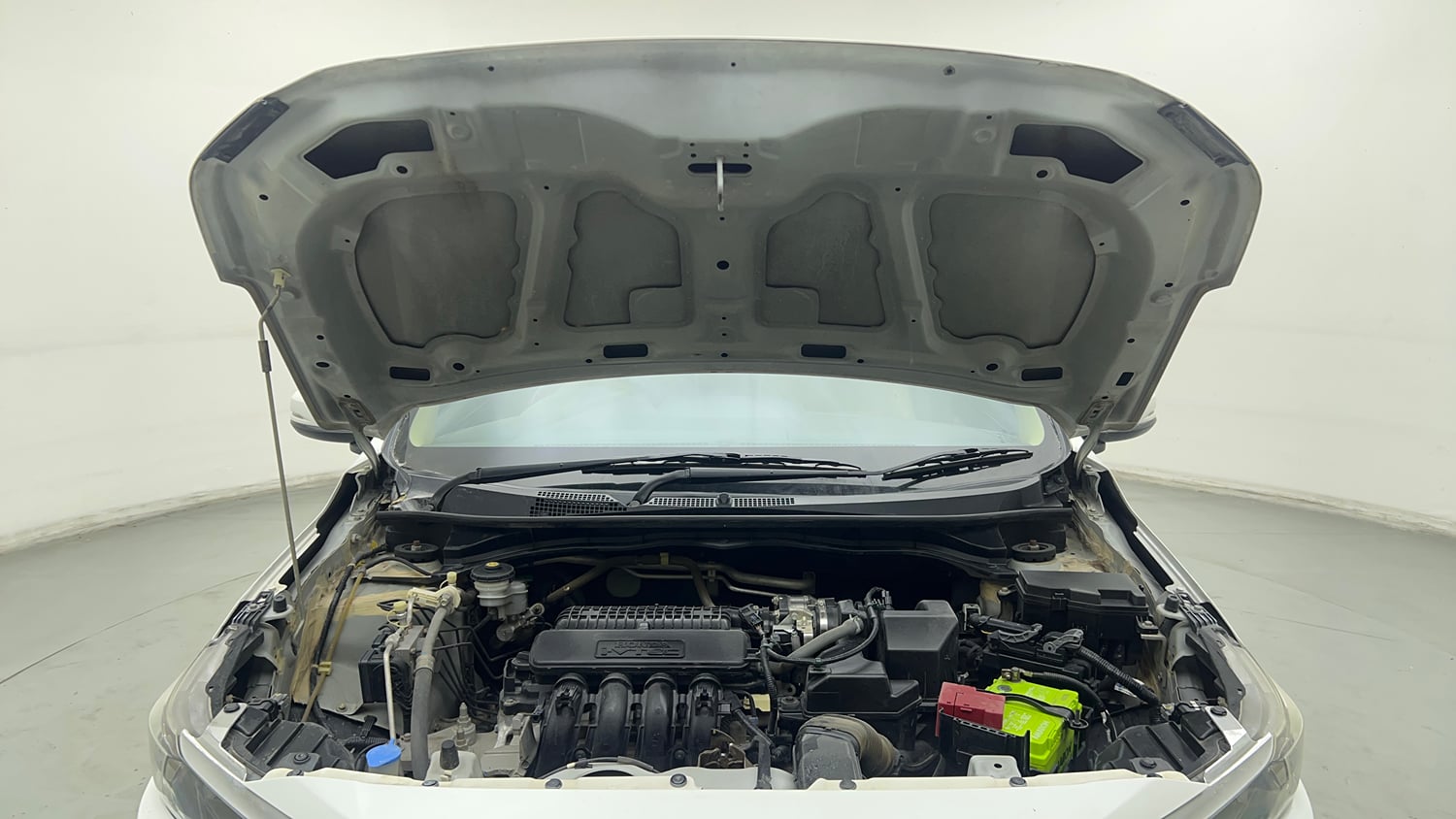 Used 2019 Honda Amaze 1.2 VX CVT Petrol Petrol Automatic engine ENGINE & BONNET OPEN FRONT VIEW