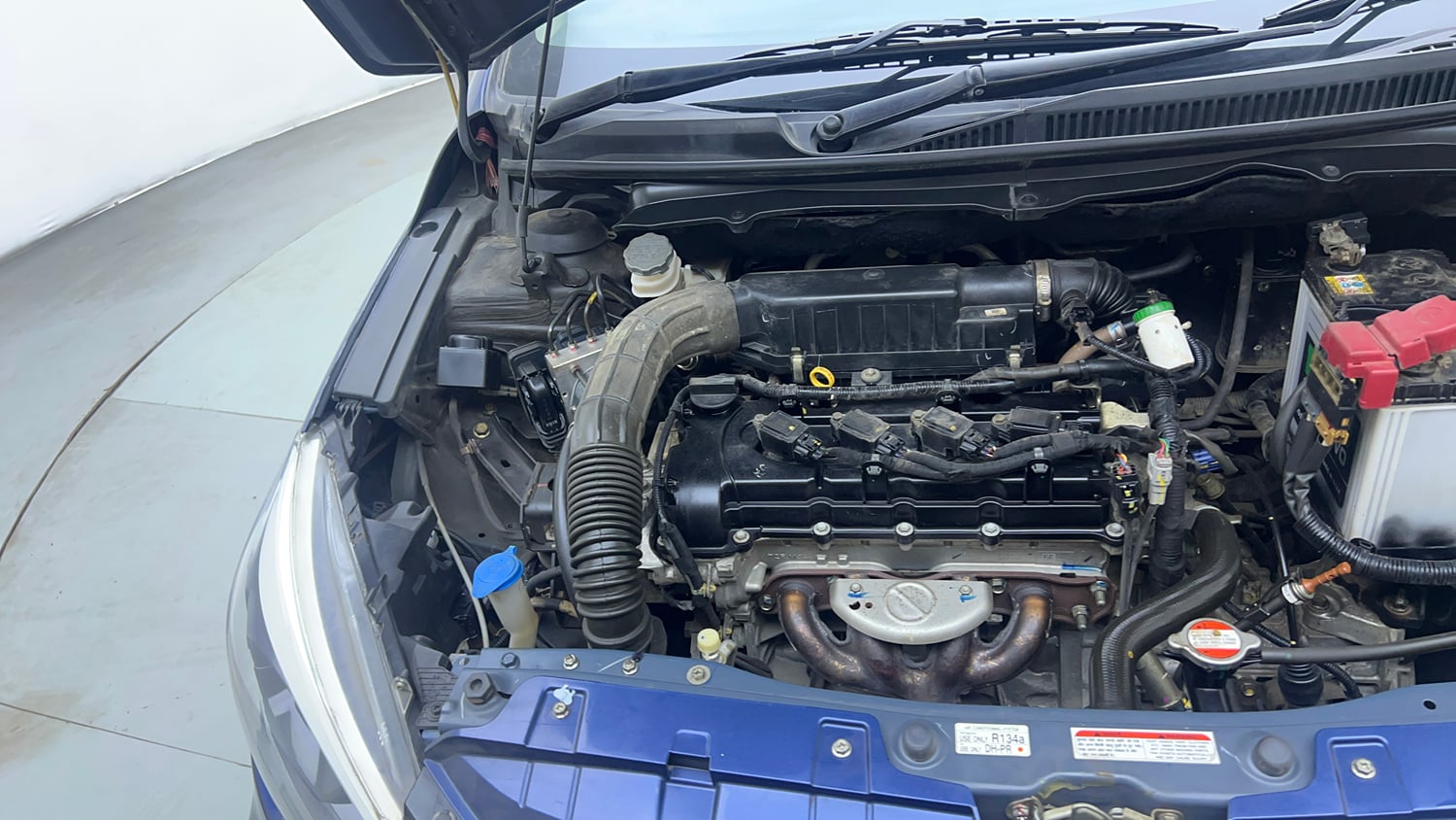 Used 2021 Maruti Suzuki Ciaz Zeta 1.5 AT Petrol Automatic engine ENGINE RIGHT SIDE VIEW