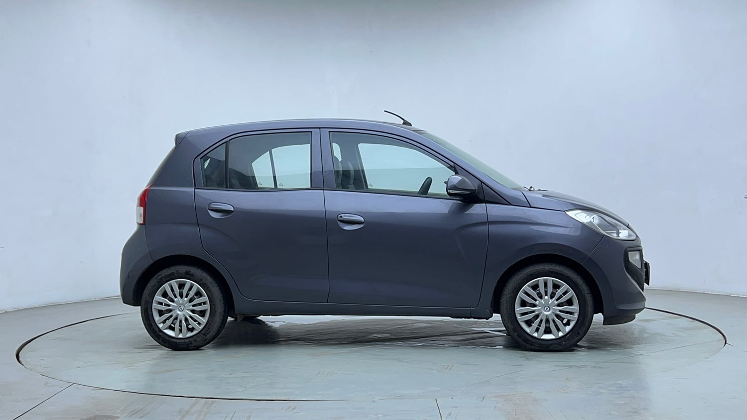 Used 2019 Hyundai Santro Sportz CNG Cng Manual exterior RIGHT SIDE VIEW