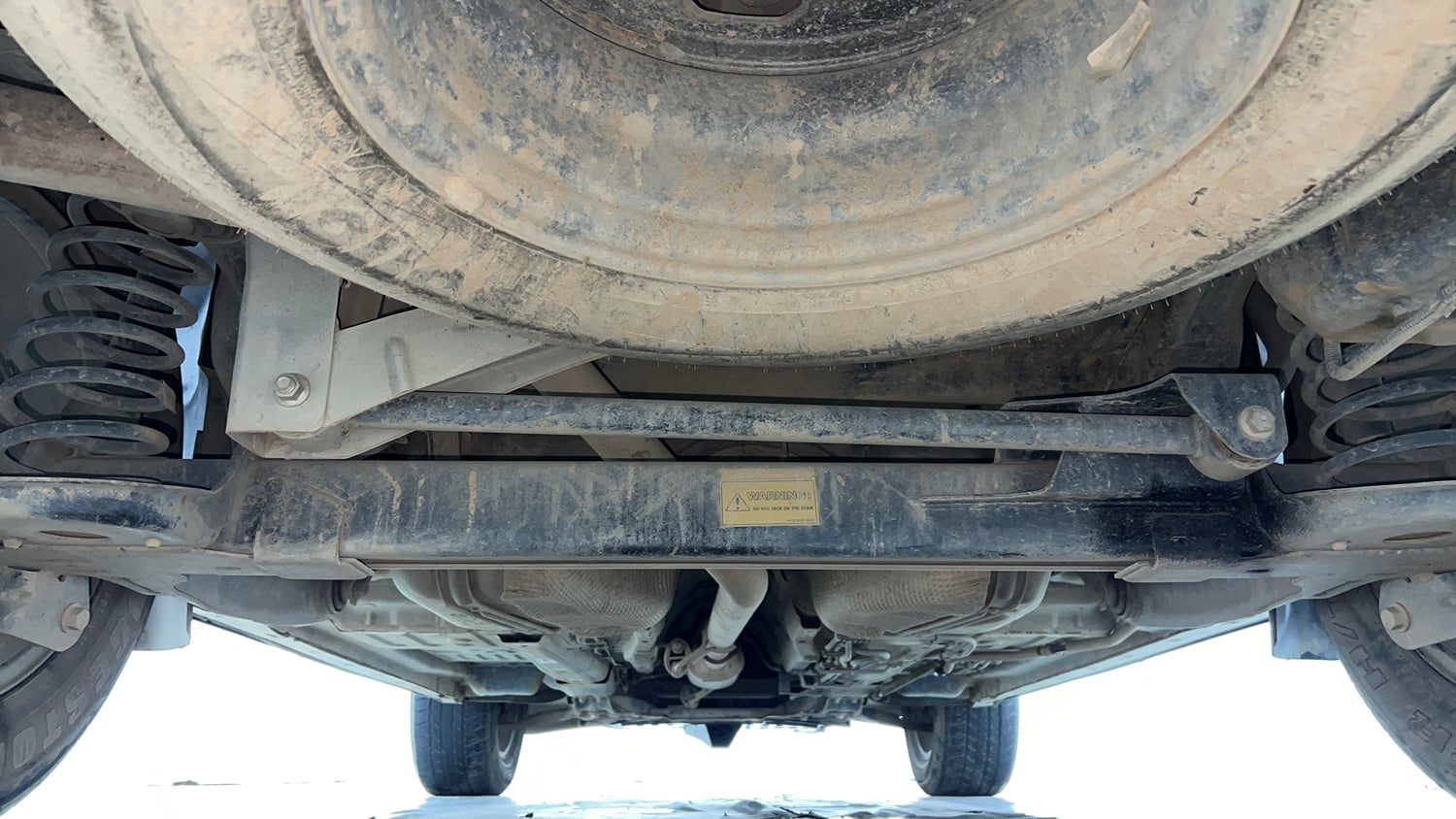 Used 2022 Tata Safari XTA Plus Diesel Automatic extra REAR UNDERBODY VIEW (TAKEN FROM REAR)