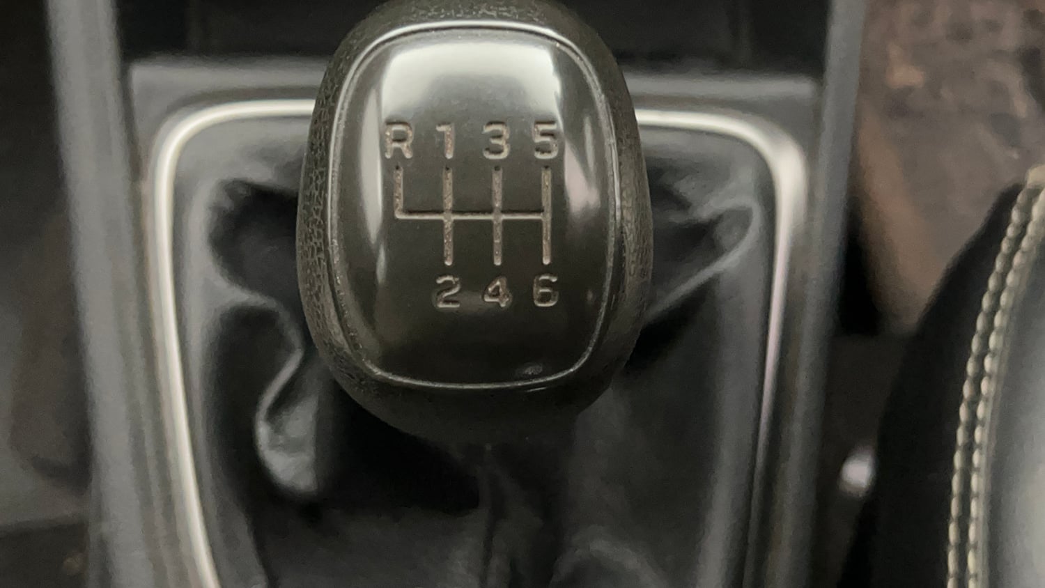 Used 2019 Hyundai Verna SX 1.6 VTVT Petrol Manual interior GEAR  KNOB VIEW