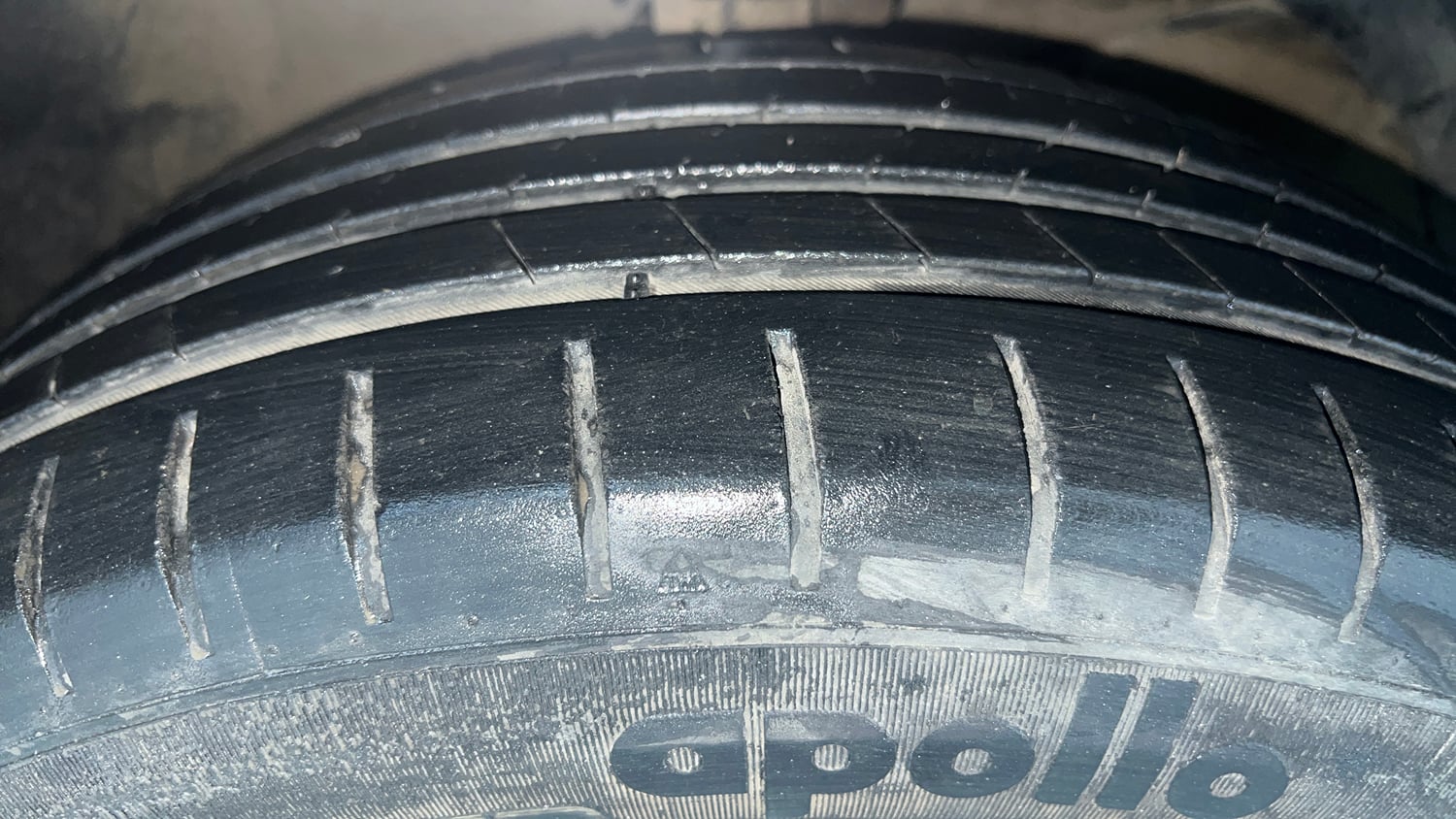 Used 2021 Maruti Suzuki Baleno Zeta Petrol Manual tyres RIGHT FRONT TYRE TREAD VIEW