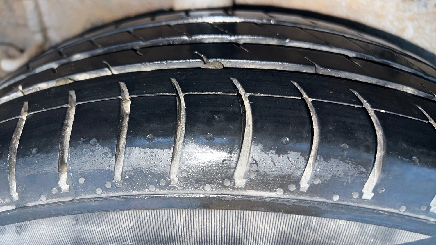Used 2014 Maruti Suzuki Celerio VXi Petrol Manual tyres RIGHT REAR TYRE TREAD VIEW