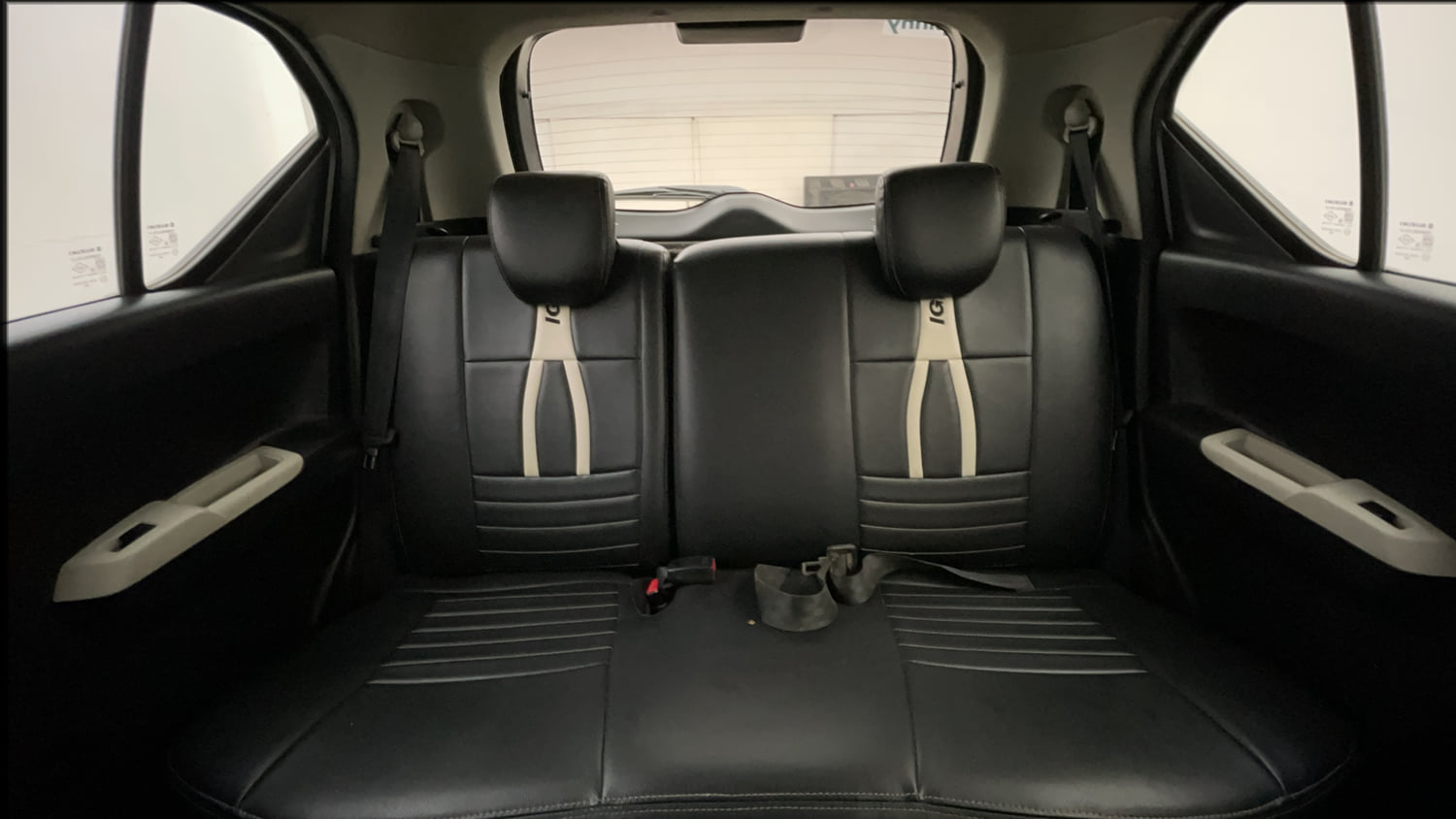 Used 2017 Maruti Suzuki Ignis Zeta 1.2 MT Petrol Manual interior REAR SEAT CONDITION VIEW