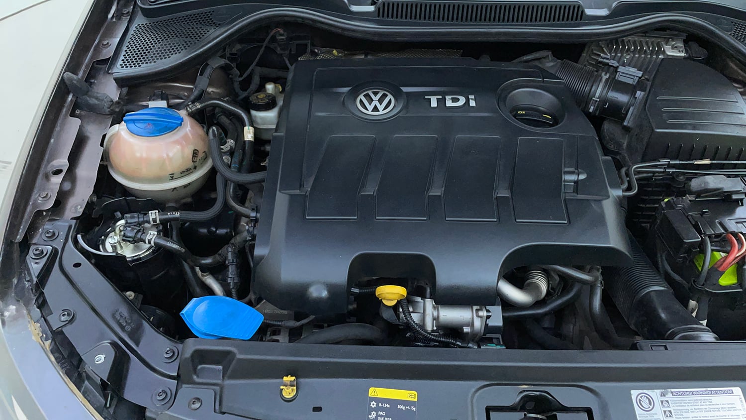 Used 2018 Volkswagen Ameo Highline 1.5L AT Diesel Automatic engine ENGINE RIGHT SIDE VIEW