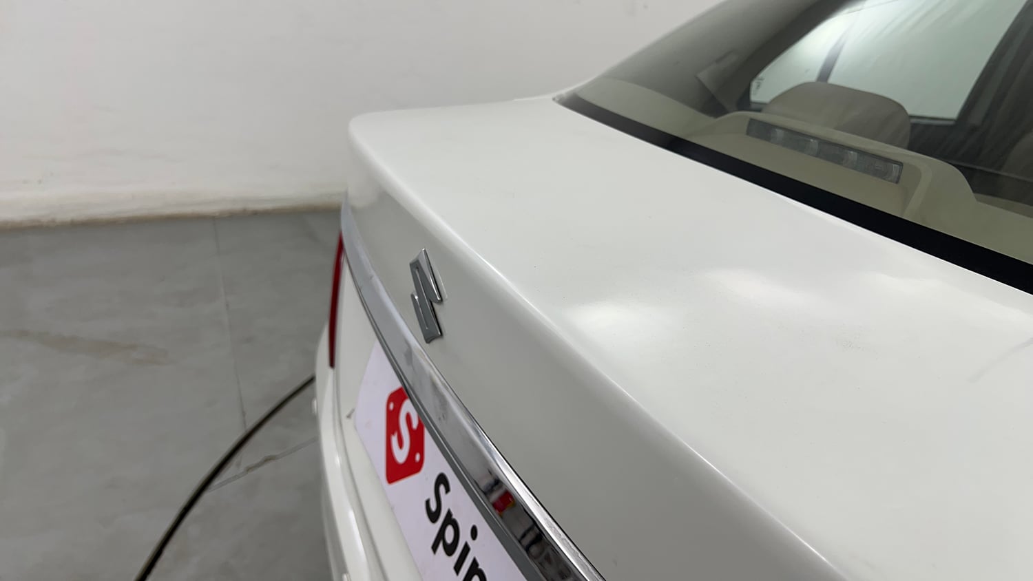 Used 2019 Maruti Suzuki Dzire VDi AMT Diesel Automatic dents MINOR SCRATCH
