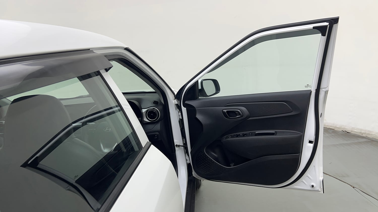 Used 2025 Hyundai Exter S 1.2 MT Petrol Manual interior RIGHT FRONT DOOR OPEN VIEW
