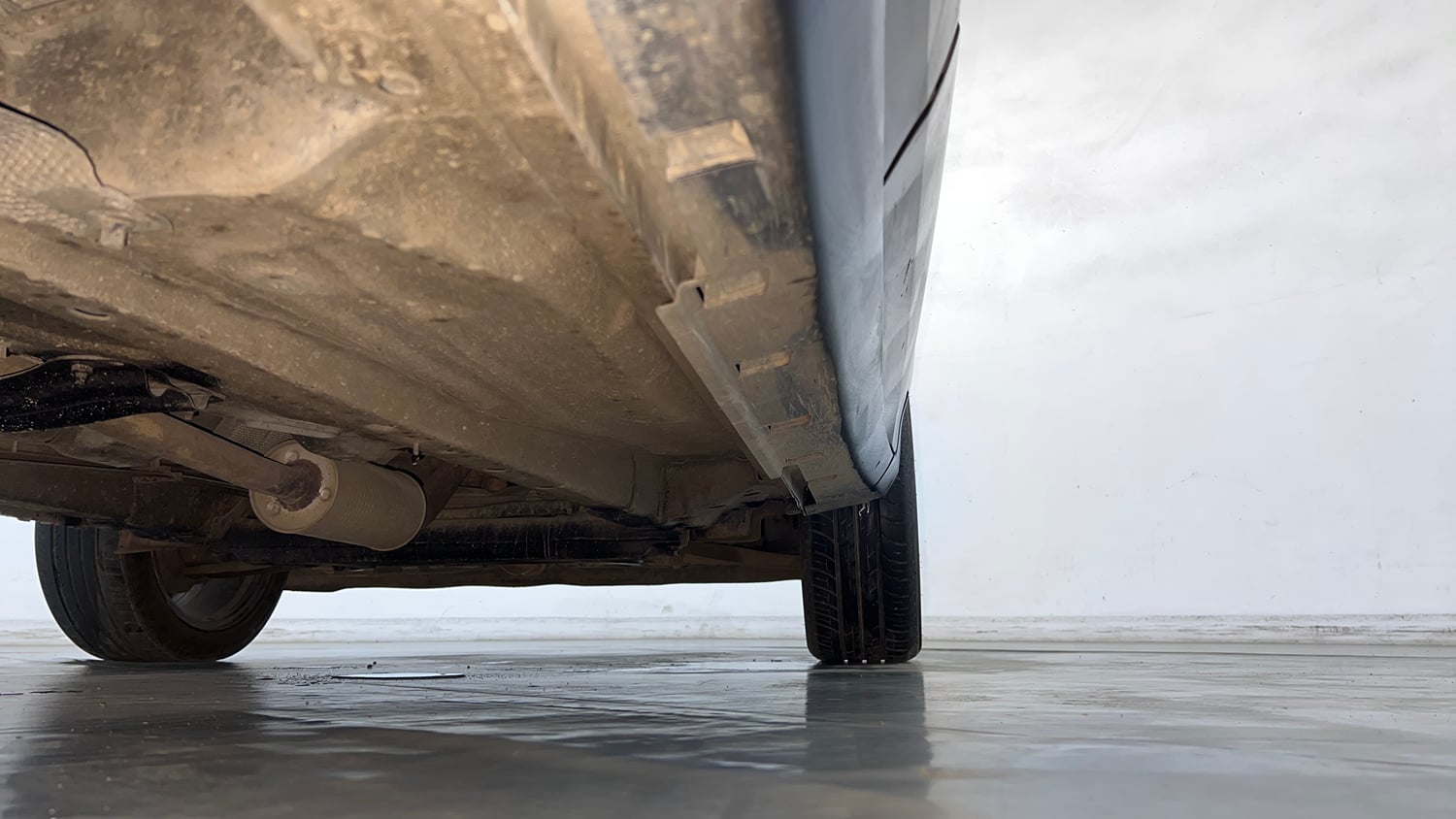 Used 2018 Ford EcoSport Titanium + 1.5L Ti-VCT Petrol Manual extra REAR RIGHT UNDERBODY VIEW