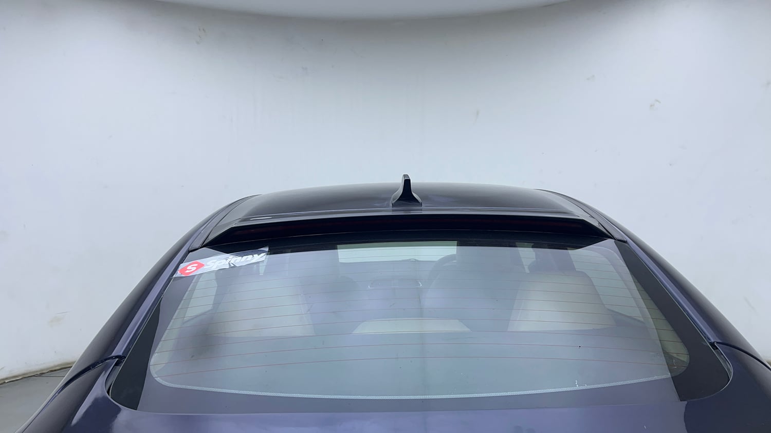 Used 2019 Tata Tigor Revotron XZA Petrol Automatic exterior BACK WINDSHIELD VIEW
