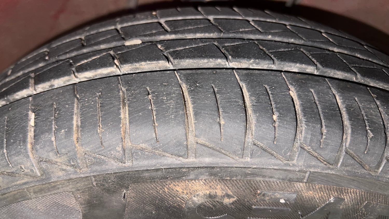 Used 2020 Maruti Suzuki Alto 800 Vxi Plus Petrol Manual tyres RIGHT FRONT TYRE TREAD VIEW
