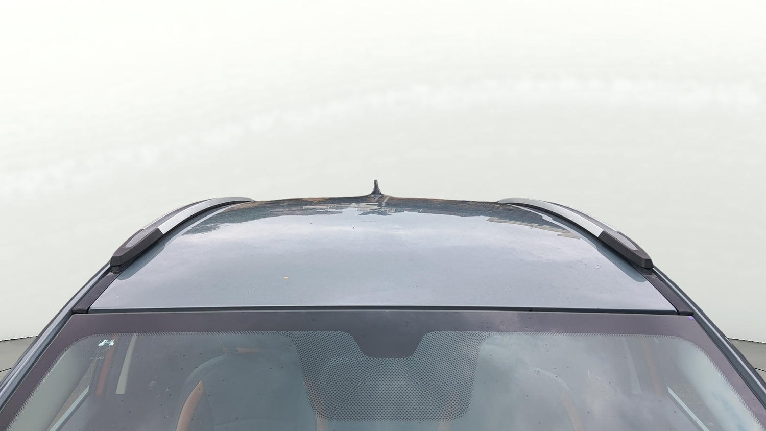Used 2018 Tata Nexon XZ Plus Diesel Dual Tone Diesel Manual exterior EXTERIOR ROOF VIEW