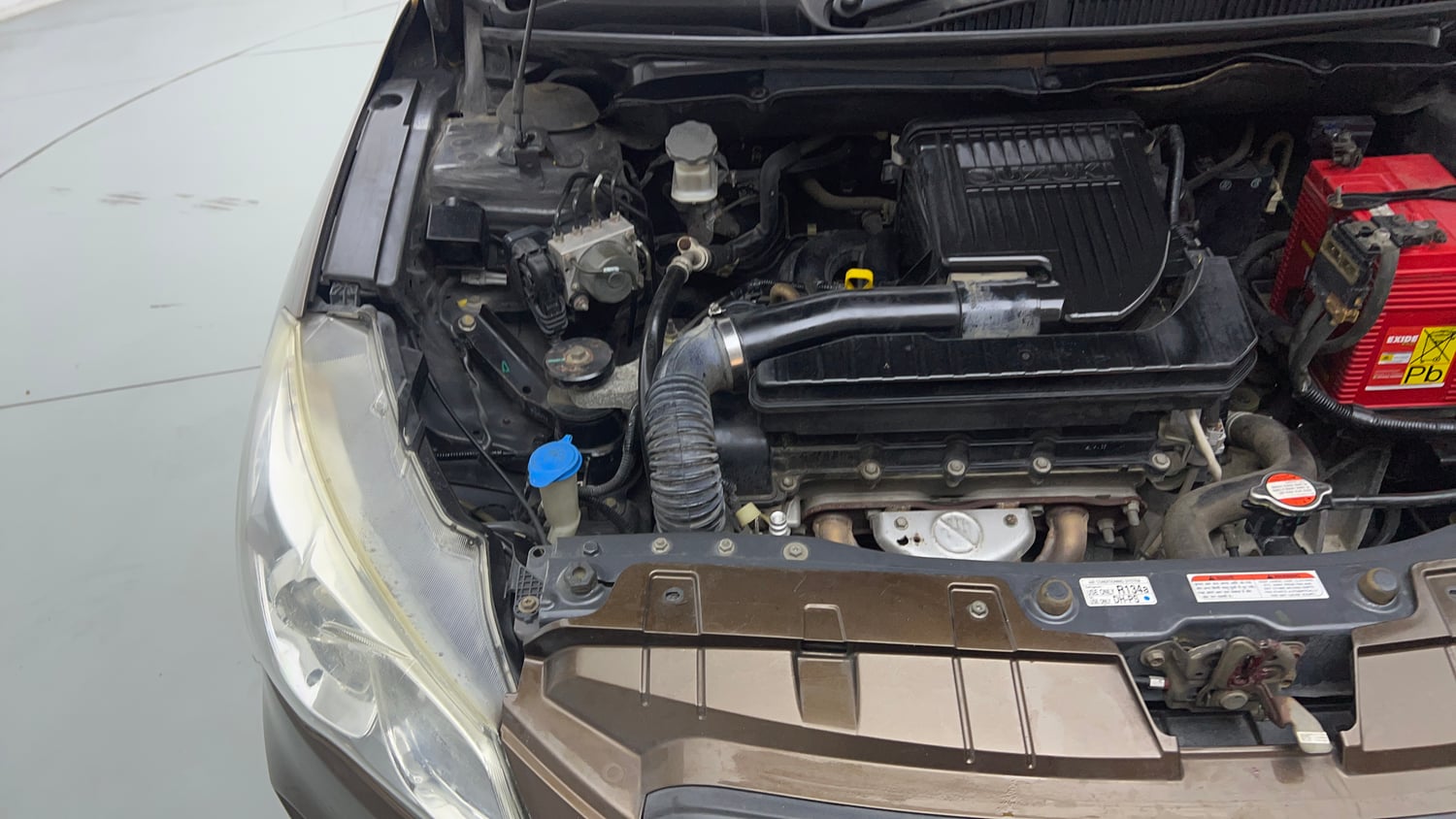 Used 2017 Maruti Suzuki Ciaz Alpha 1.4 MT Petrol Manual engine ENGINE RIGHT SIDE VIEW