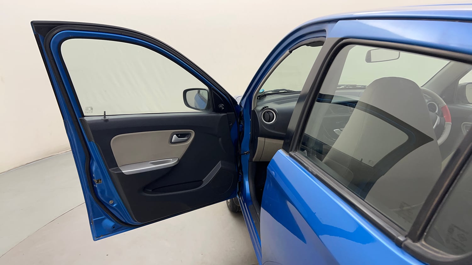 Used 2015 Maruti Suzuki Alto K10 VXi AMT Petrol Automatic interior LEFT FRONT DOOR OPEN VIEW