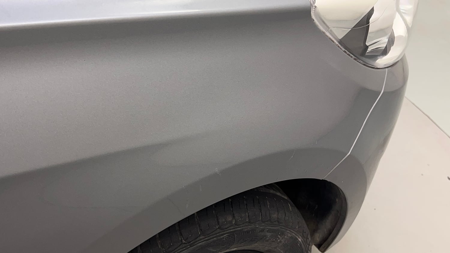 Used 2018 Tata Tiago Revotron XZ w/o Alloy Petrol Manual dents MINOR SCRATCH