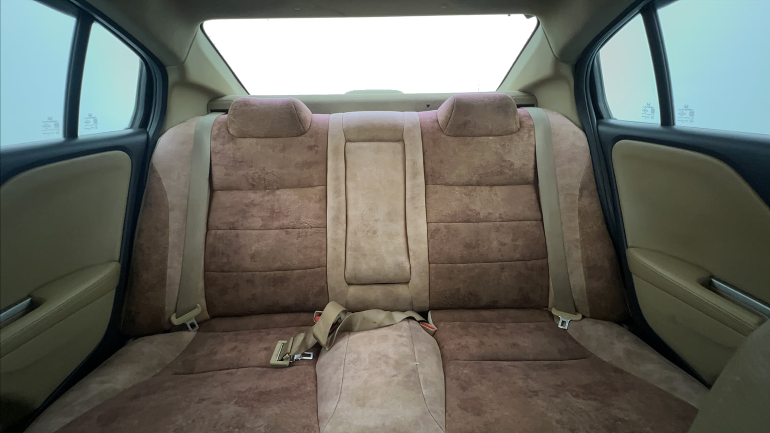 Used 2014 Honda City VX Petrol Manual interior REAR SEAT CONDITION VIEW