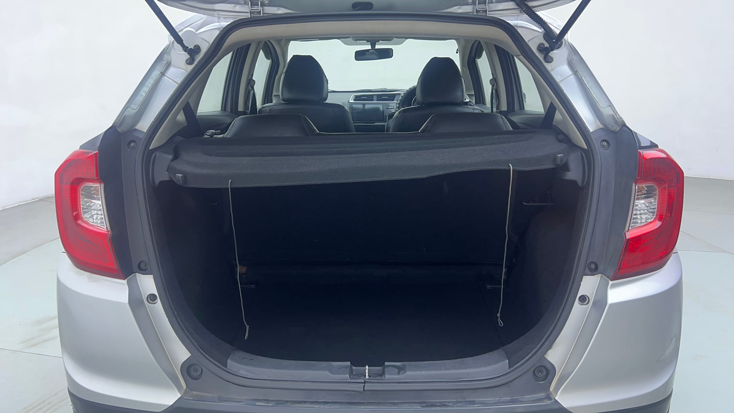 Used 2017 Honda WR-V VX MT Petrol Petrol Manual interior DICKY INSIDE VIEW