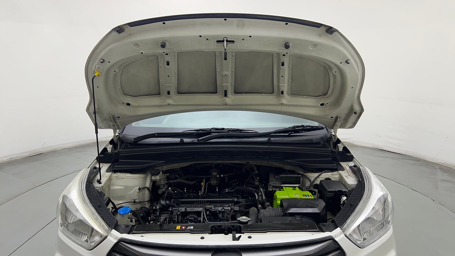 Used 2018 Hyundai Creta E Plus 1.6 Petrol Petrol Manual engine ENGINE & BONNET OPEN FRONT VIEW