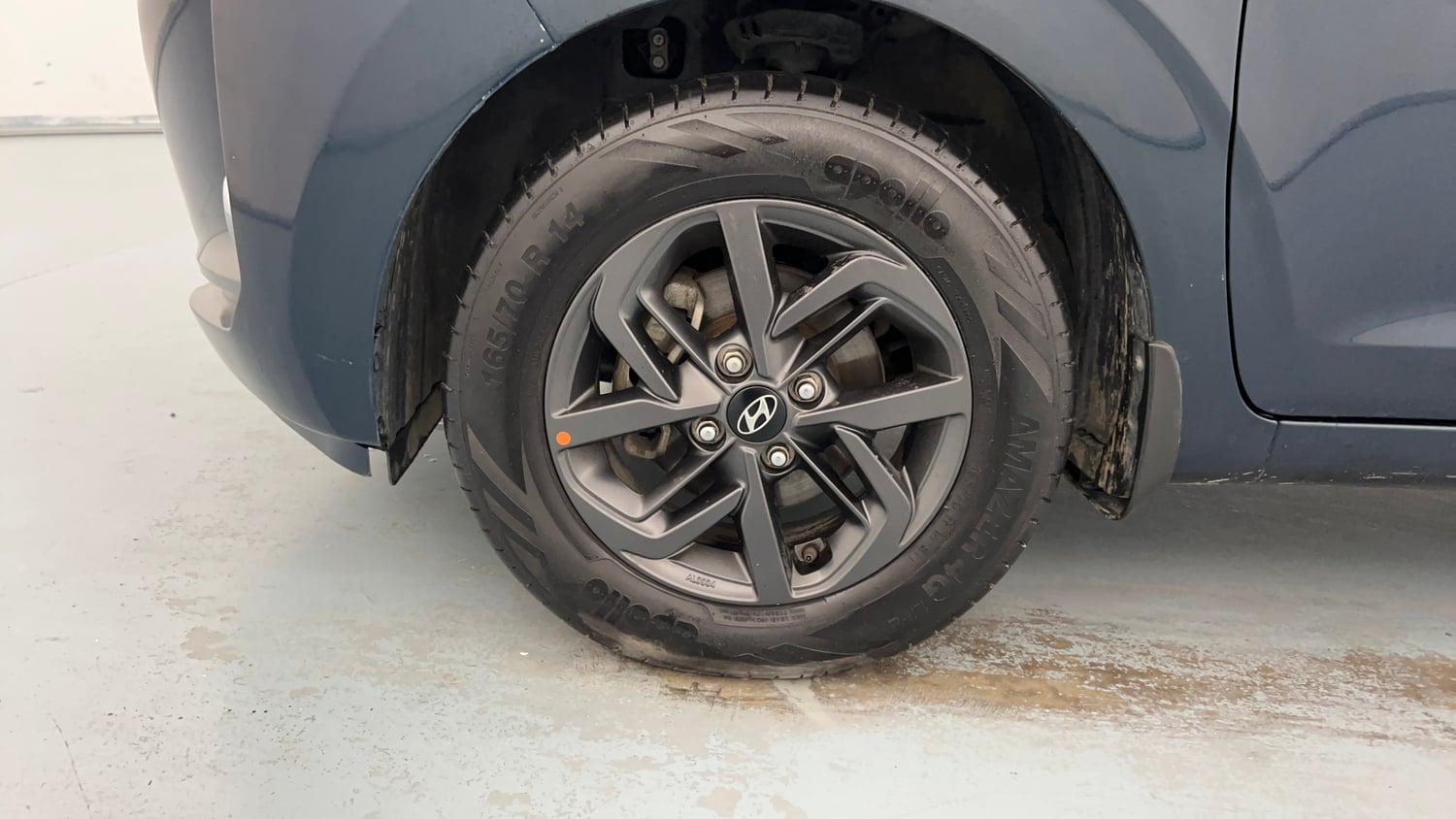 Used 2021 Hyundai Grand i10 Nios Sportz AMT 1.2 Kappa VTVT Petrol Automatic tyres LEFT FRONT TYRE RIM VIEW